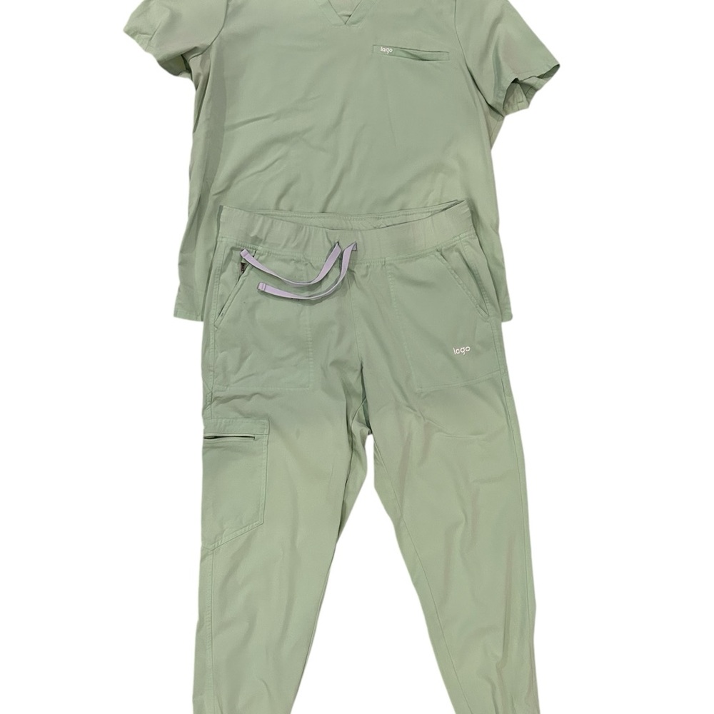 Lago Mint Green Scrub Set Jogger Pants with Light blue drawstring